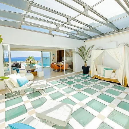 Casa de Férias Luxury Bay View 28 Right On The Protaras